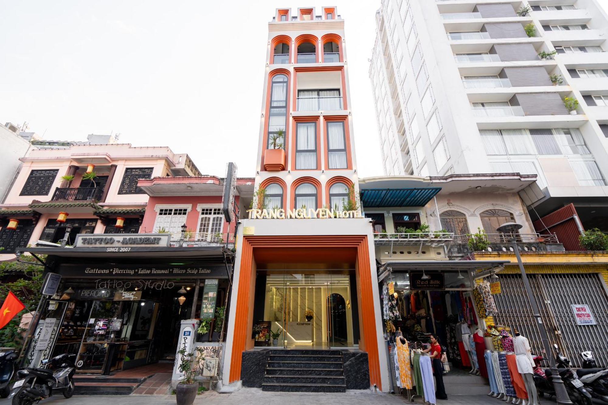 Trang Nguyen Hue Hotel Bagian luar foto